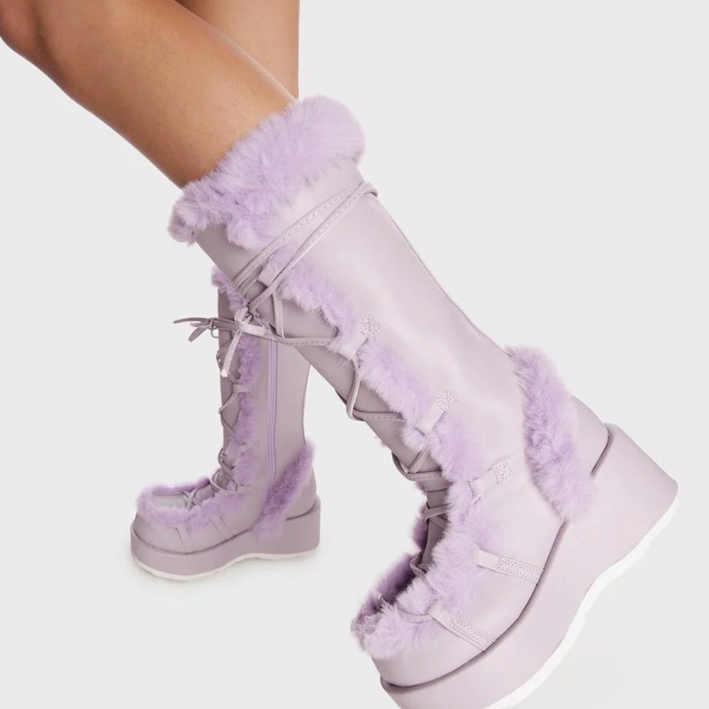 Pure Vigilance Low Platform Boots